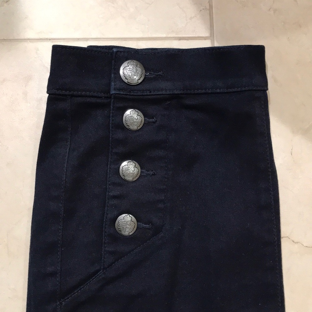 Skirt - Picture 2 of 6